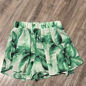 Show Me Your Mumu Green Palm Print Women's Carlos Swing Shorts